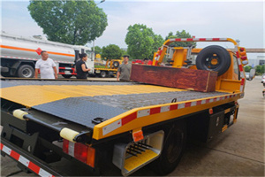 涧西区附近拖车电话号码服务